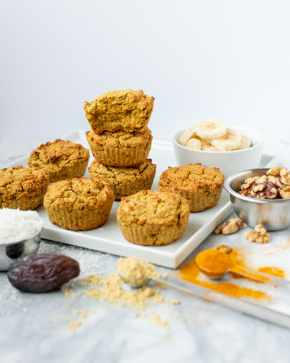 banana-walnut-turmeric-coconut-muffins-vegan-breakfast-muffin-healthy-dessert-turmeric-recipes-3