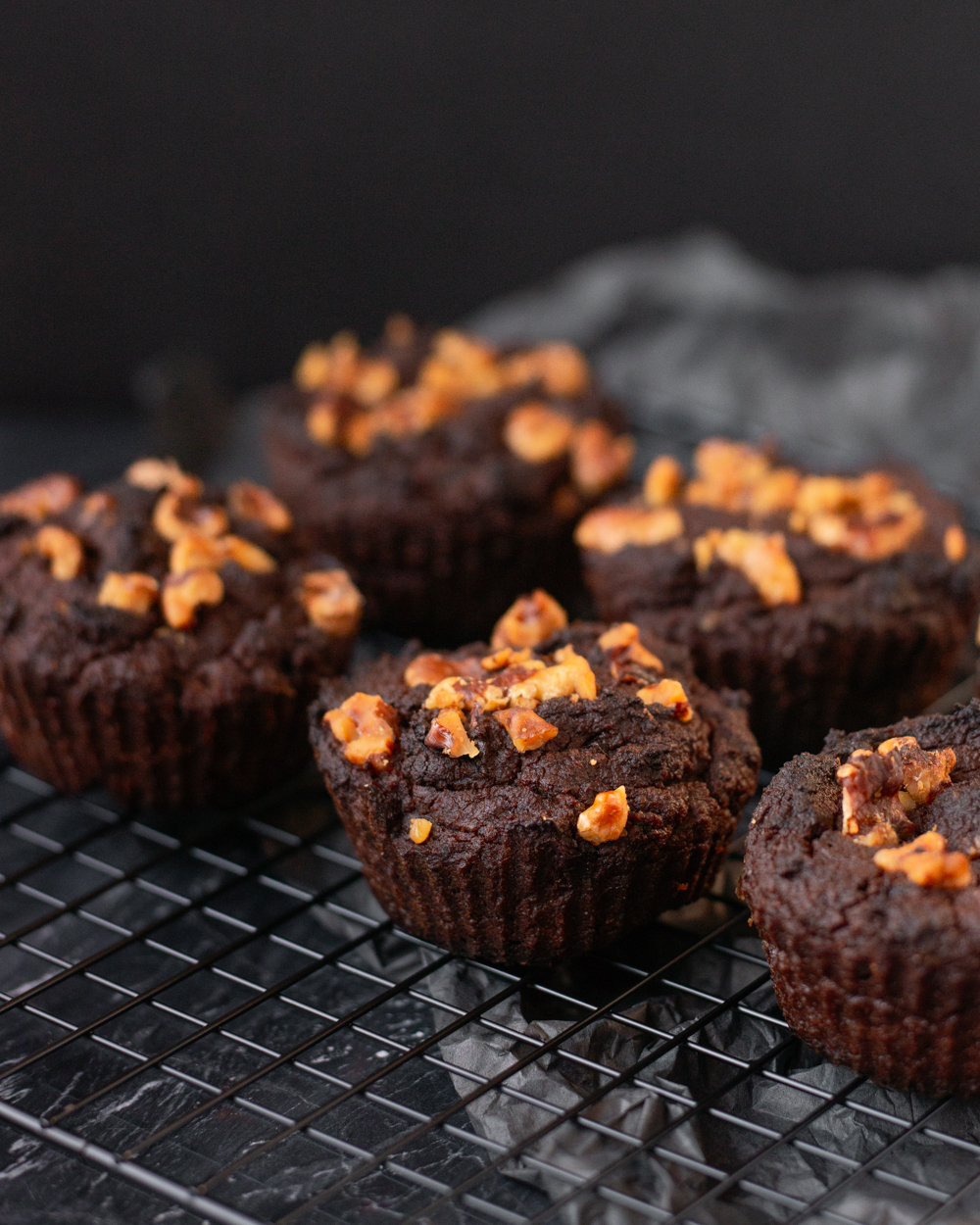 vegan-chocolate--walnut-muffins-healthy-breakfast-cocoa-recipes